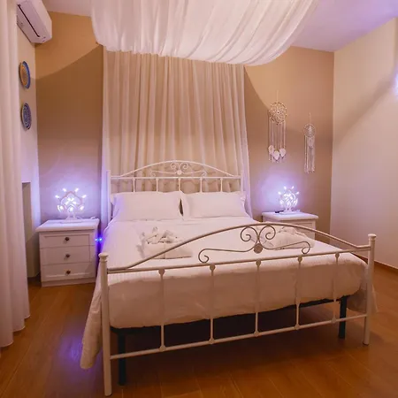 Alle Luminarie Guest house *